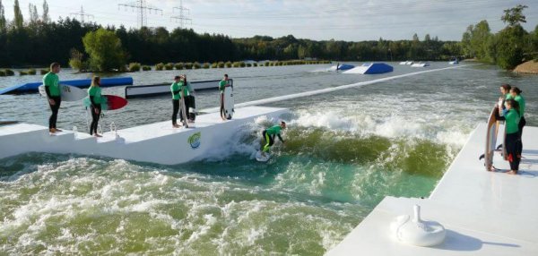 künstliche Outdoor Welle in Langenfeld Köln